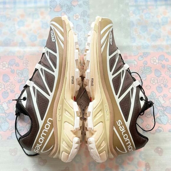 Salomon Women’s XT-6 NWT - Picture 4 of 11